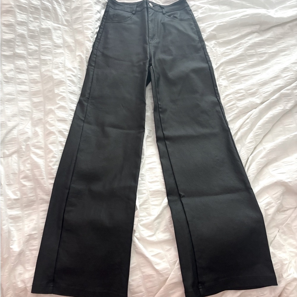 Black Wide-Leg Pants
